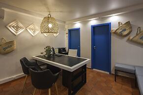 Costa D’Oiro Ambiance Village