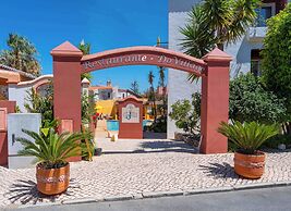 Costa D’Oiro Ambiance Village