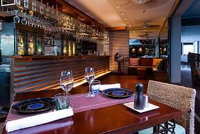 Twinpalms Surin Beach Phuket