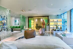 Twinpalms Surin Beach Phuket