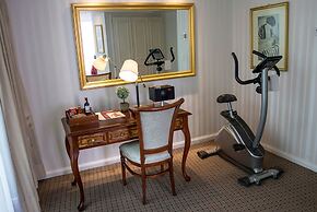 Cala Di Volpe Boutique Hotel