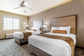 Best Western Plus Crown Colony Inn & Suites