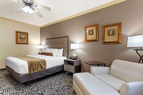 Best Western Plus Crown Colony Inn & Suites
