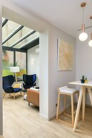 Hotel Innes by HappyCulture