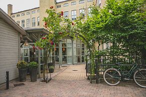 The More Hotel Mazetti