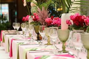 Athens Atrium Hotel and Suites