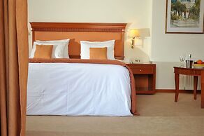 Athens Atrium Hotel and Suites