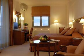 Athens Atrium Hotel and Suites