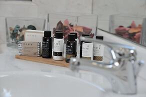 Athens Atrium Hotel and Suites