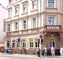 Hotel garni Djaran