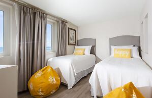 Oyster Bay Beach Resort