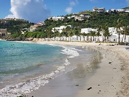 Oyster Bay Beach Resort