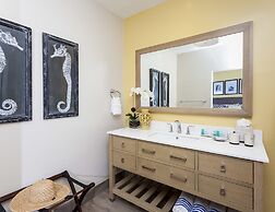 Oyster Bay Beach Resort