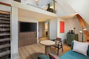 The College Hotel Amsterdam, Autograph Collection