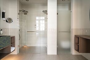 The College Hotel Amsterdam, Autograph Collection