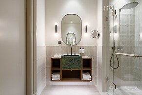 The College Hotel Amsterdam, Autograph Collection