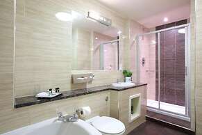 Wrexham Llyndir Hotel by Belvilla