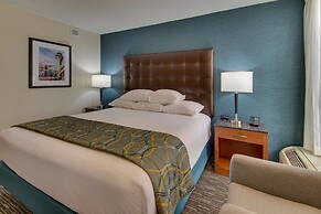 Pear Tree Inn St. Louis Airport
