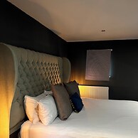 The Vicarage Freehouse & Rooms