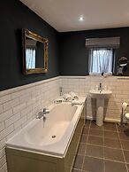 The Vicarage Freehouse & Rooms