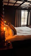 The Vicarage Freehouse & Rooms