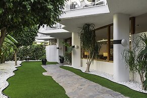 AluaSun Lago Rojo - Adults Recommended