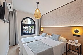 Hotel Puente Real