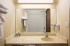 Ramada by Wyndham Clairmont/Grande Prairie