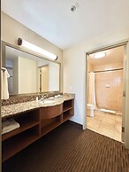 Waterloo Suites Hotel, Trademark Collection by Wyndham