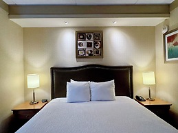 Waterloo Suites Hotel, Trademark Collection by Wyndham