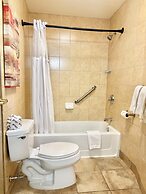 Waterloo Suites Hotel, Trademark Collection by Wyndham