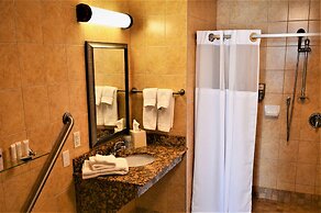 Waterloo Suites Hotel, Trademark Collection by Wyndham