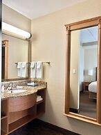 Waterloo Suites Hotel, Trademark Collection by Wyndham