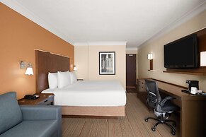 Waterloo Suites Hotel, Trademark Collection by Wyndham