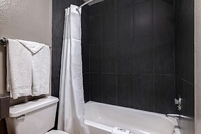 Motel 6 Buttonwillow, CA Central