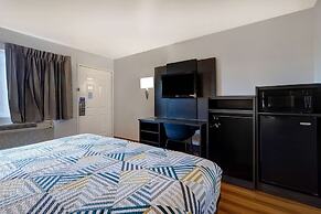 Motel 6 Buttonwillow, CA Central
