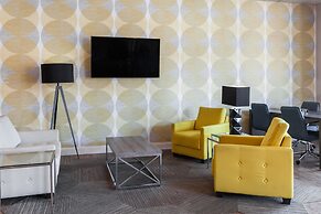 Days Inn & Suites by Wyndham Lancaster Amish Country