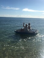 Coral Harbour Beach House And Villas