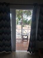 Coral Harbour Beach House And Villas