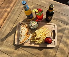 Coral Harbour Beach House And Villas