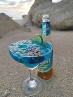 Coral Harbour Beach House And Villas