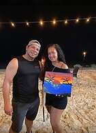 Coral Harbour Beach House And Villas