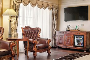 Iron Gate Hotel & Suites Prague by BHG
