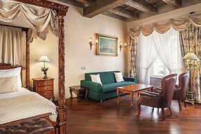 Iron Gate Hotel & Suites Prague by BHG