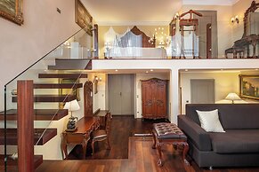 Iron Gate Hotel & Suites Prague by BHG