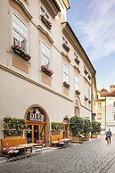 Iron Gate Hotel & Suites Prague by BHG