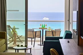 Cavo Maris Beach Hotel