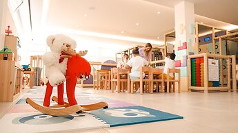 Cavo Maris Beach Hotel