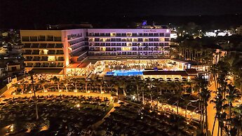 Cavo Maris Beach Hotel