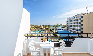 Pavlo Napa Beach Hotel